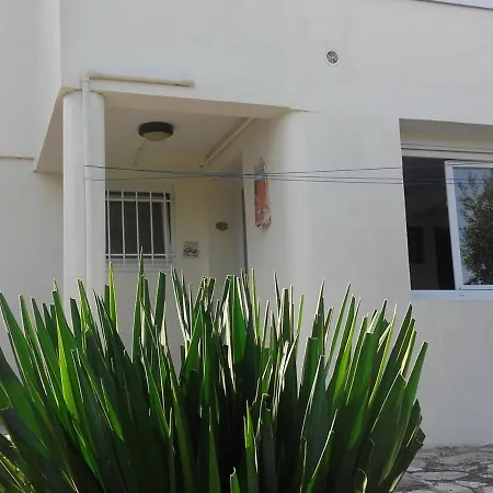 T2 Avec Terrasse Et Bbq, Proche Centre Et Plages - Fr-1-319-85 Apartment